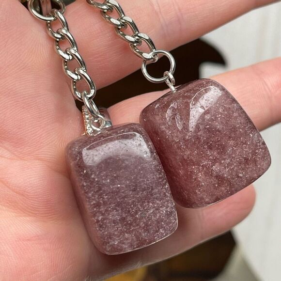 Strawberry Quartz tumble keychain key ring pendant chain NEW pink natural - Picture 8 of 8